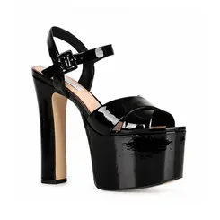 Sandalia Plataforma Zoe Verniz Preto