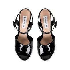 Sandalia Plataforma Zoe Verniz Preto