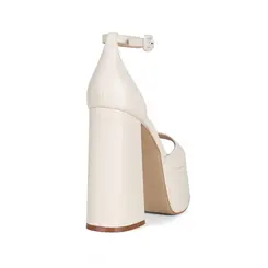 Sandalia Sally Couro Off White