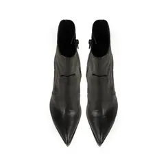 Bota Karen Preto