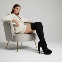 Bota Over The knee Nadine Camurça Preto