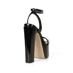 Sandalia Plataforma Darla Verniz Preto