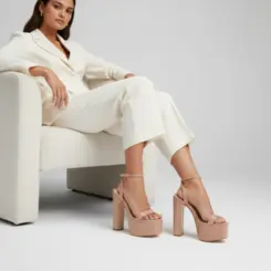 Sandalia Plataforma Darla Verniz Nude