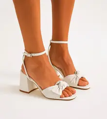 Sandalia Angel Couro Off White