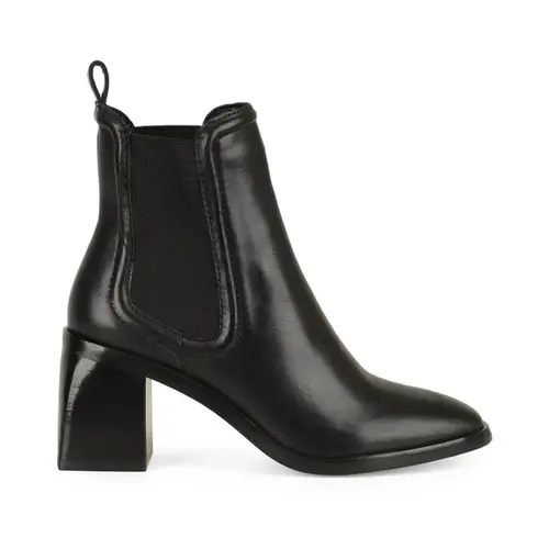 Bota Jojo Couro Preto