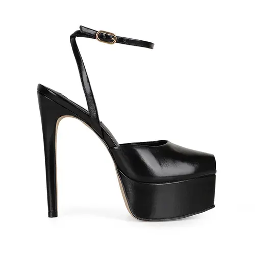 Sandalia Plataforma Naomi Couro Preto