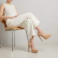 Plataforma Giulia Verniz Nude