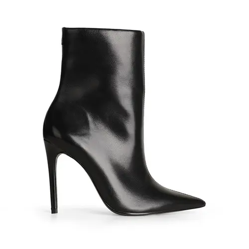 Bota Ivy Couro Preto