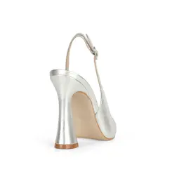 Scarpin Clarice Couro Metalizado Prata