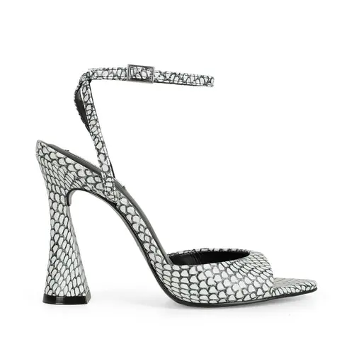Sandalia Estella Snake Claro