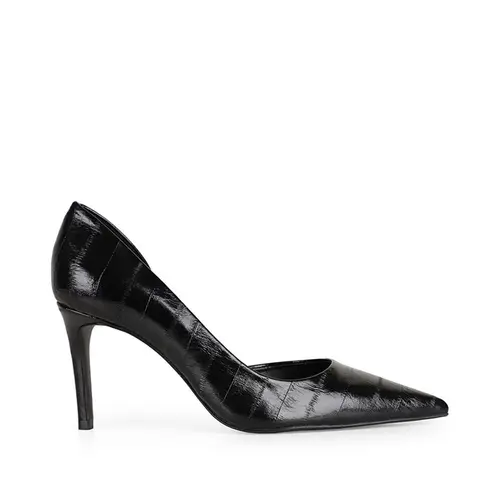 Scarpin Claudia Preto