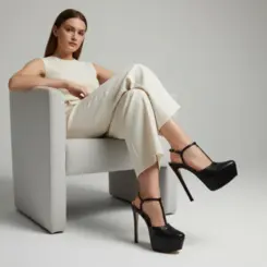 Plataforma Maite Couro Preto