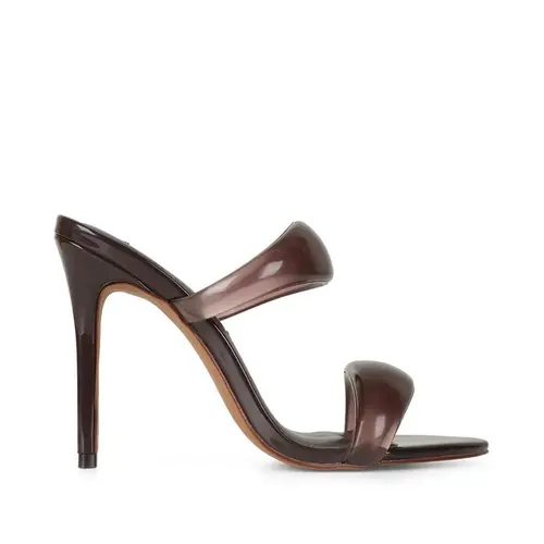 Mule Antonela Vinil Marrom