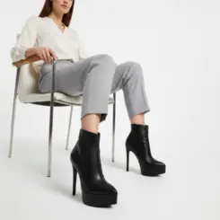 Bota Leona Couro Preto