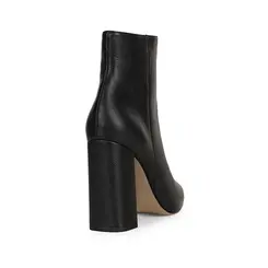 Bota Noticed Couro Preto