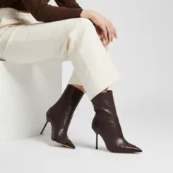 Bota Selene Couro Marrom