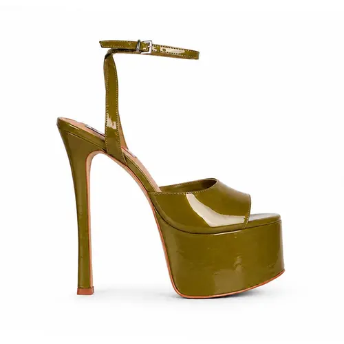 Sandalia Plataforma Venus Verniz Olive