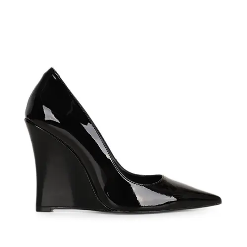 Scarpin Anabela Raya Verniz Preto