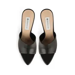 Mule Yasmin Couro Preto