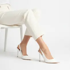 Scarpin Salem Verniz Branco